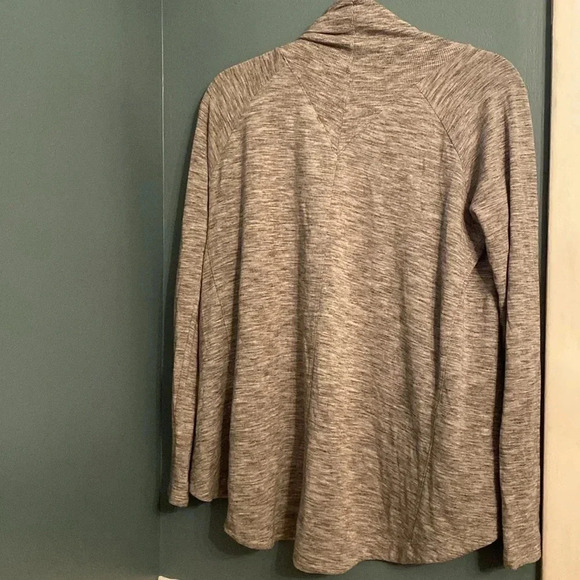 Athleta open long sleeve cardigan - size small - gray/white - soft - like new - Picture 5 of 6
